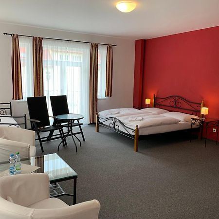 Apartma La Provence Mariańskie Łaźnie Zewnętrze zdjęcie