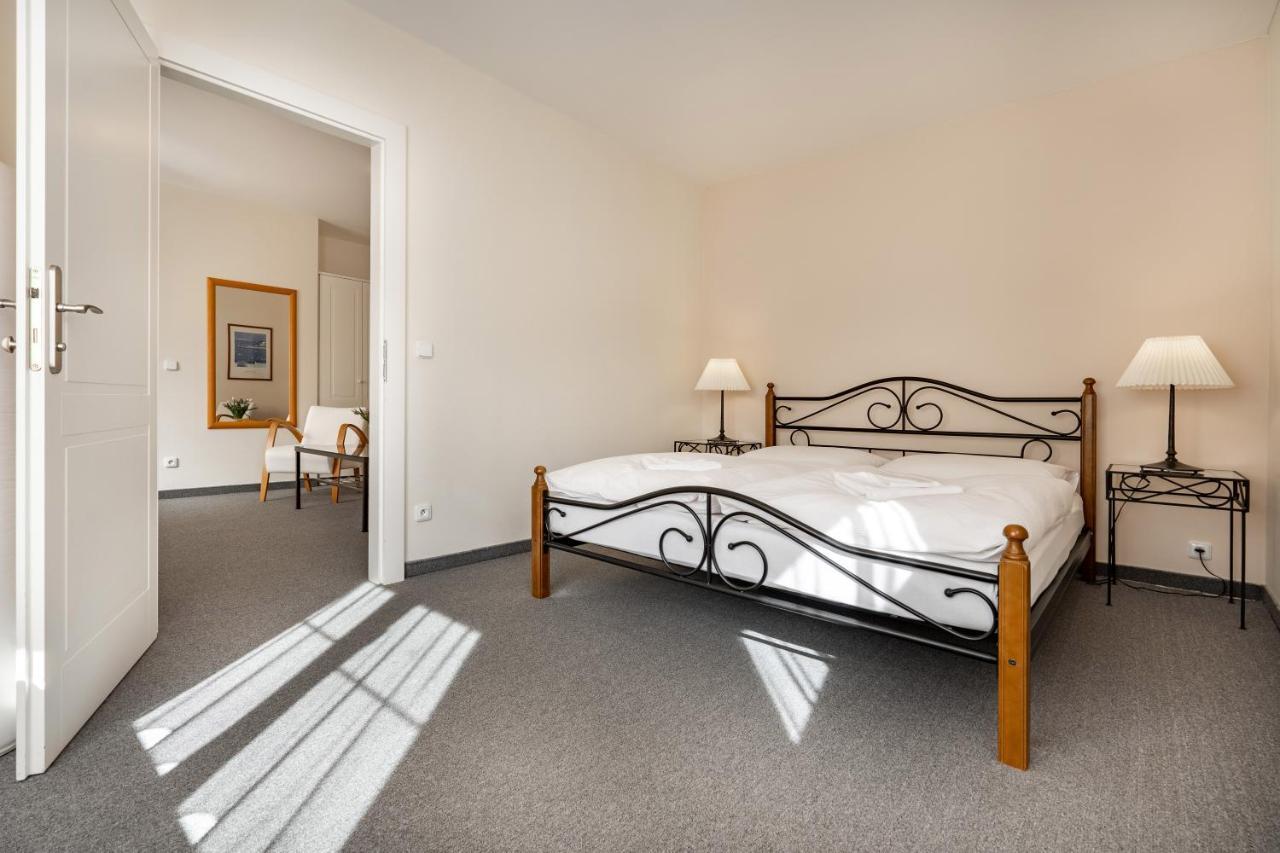 Apartma La Provence Mariańskie Łaźnie Zewnętrze zdjęcie