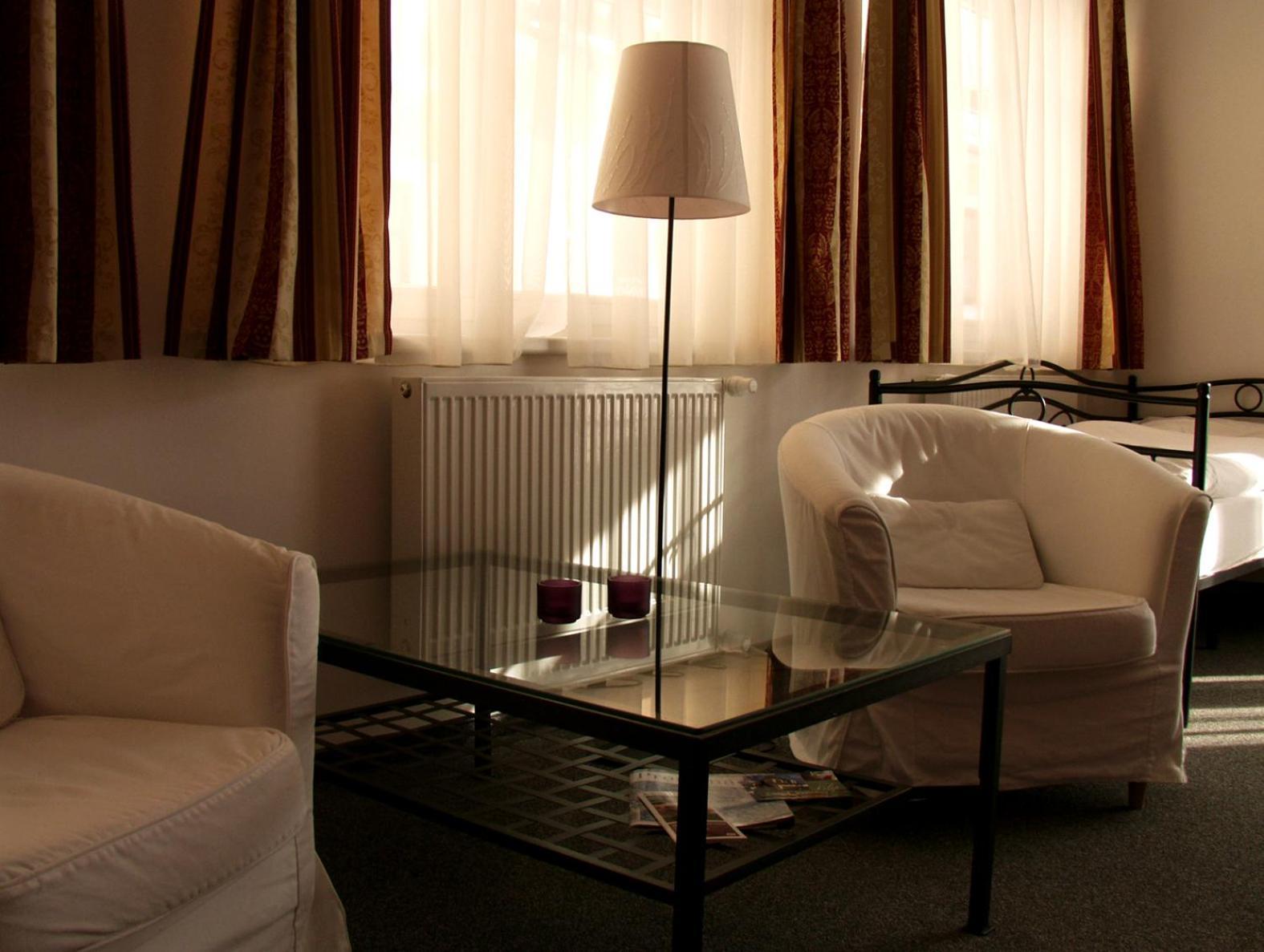 Apartma La Provence Mariańskie Łaźnie Zewnętrze zdjęcie
