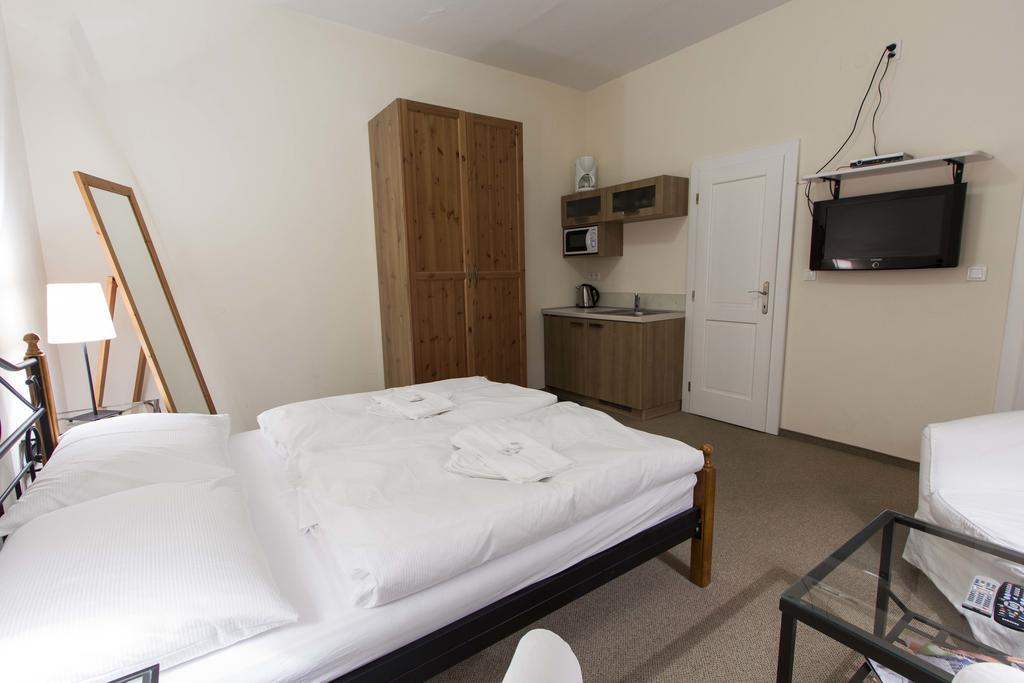Apartma La Provence Mariańskie Łaźnie Zewnętrze zdjęcie