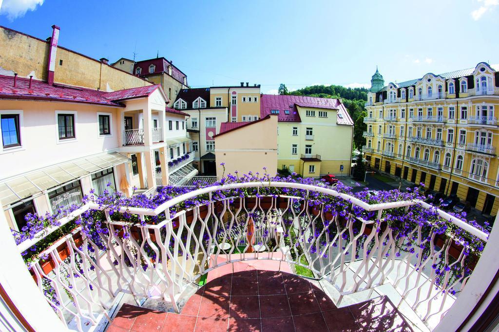 Apartma La Provence Mariańskie Łaźnie Zewnętrze zdjęcie