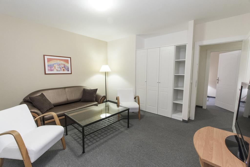Apartma La Provence Mariańskie Łaźnie Zewnętrze zdjęcie