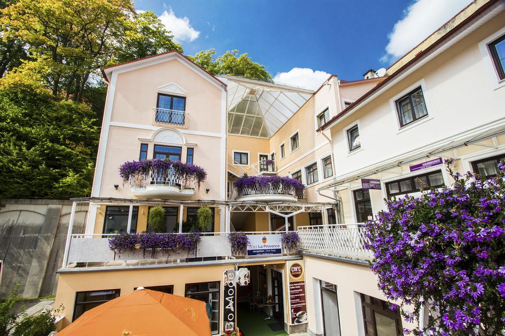 Apartma La Provence Mariańskie Łaźnie Zewnętrze zdjęcie